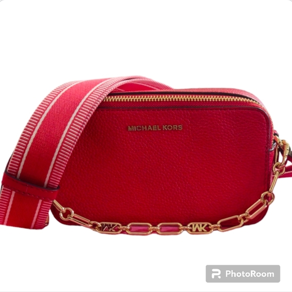 🥳SOLD🥳Michael Kors Women's Red Jet Set Small Pebbled Leather Double Zip Camera - Picture 8 of 13